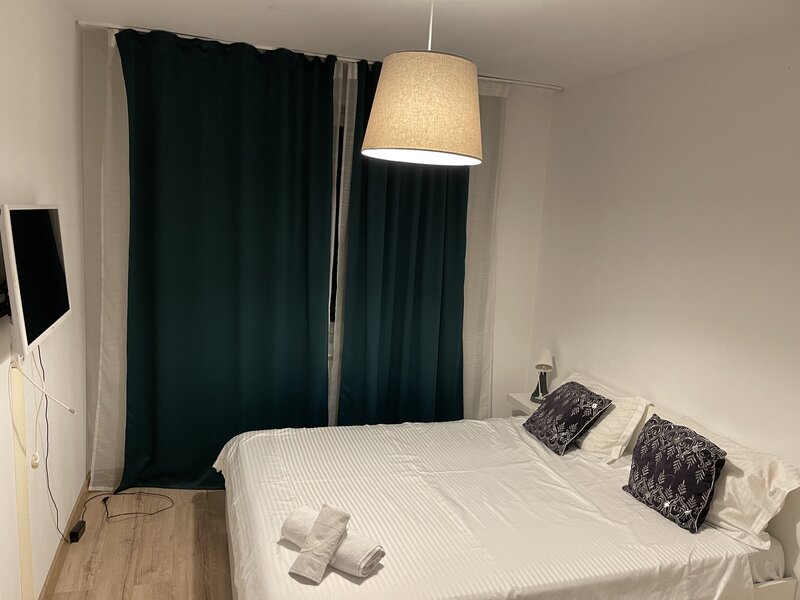 Camerista apartamente in regim hotelier